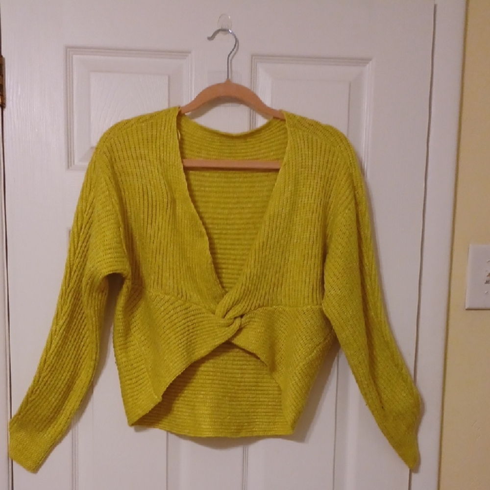 Highline Collective Sz M, Avocado Green, Long Sleeve Knit Sweater